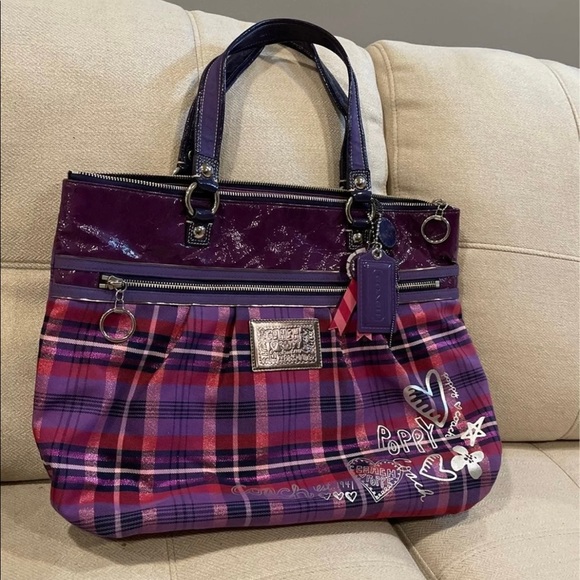 Limited Edition Coach Poppy Purse - Picture 1 of 2